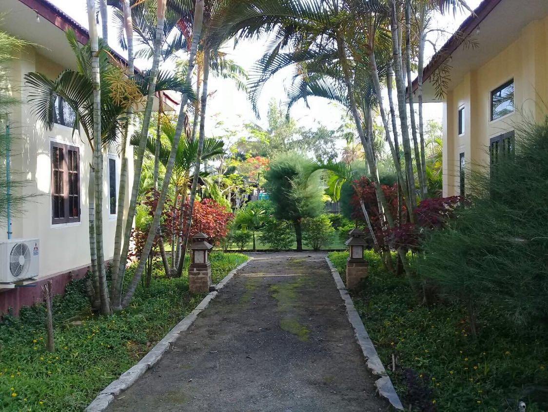 Aung Mingalar Hotel, Hotel *